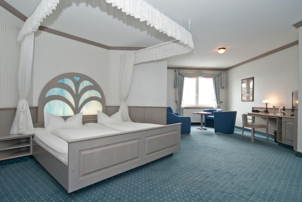 Hotel Drei Schwanen - Ristorante Due Fratelli Hohenstein-Ernstthal Room photo